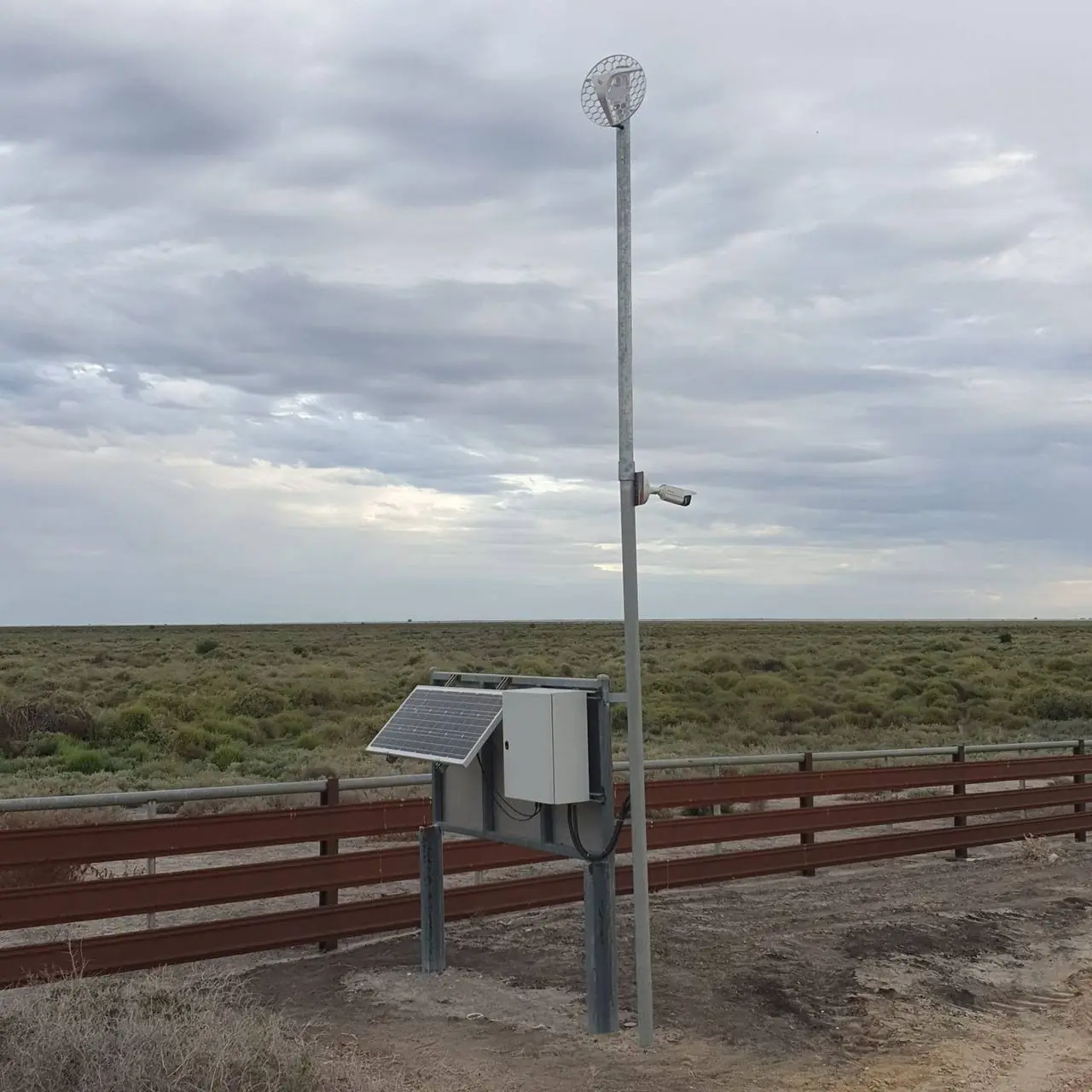 Solar-powered long-range CCTV pole
